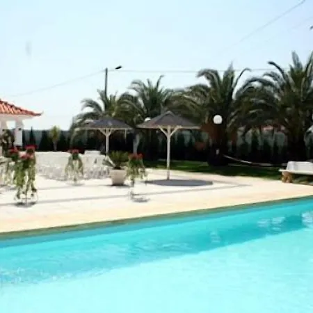 Hotel Joao Capela Bed & Breakfast 3*