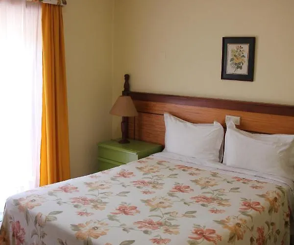 Joao Capela Bed & Breakfast